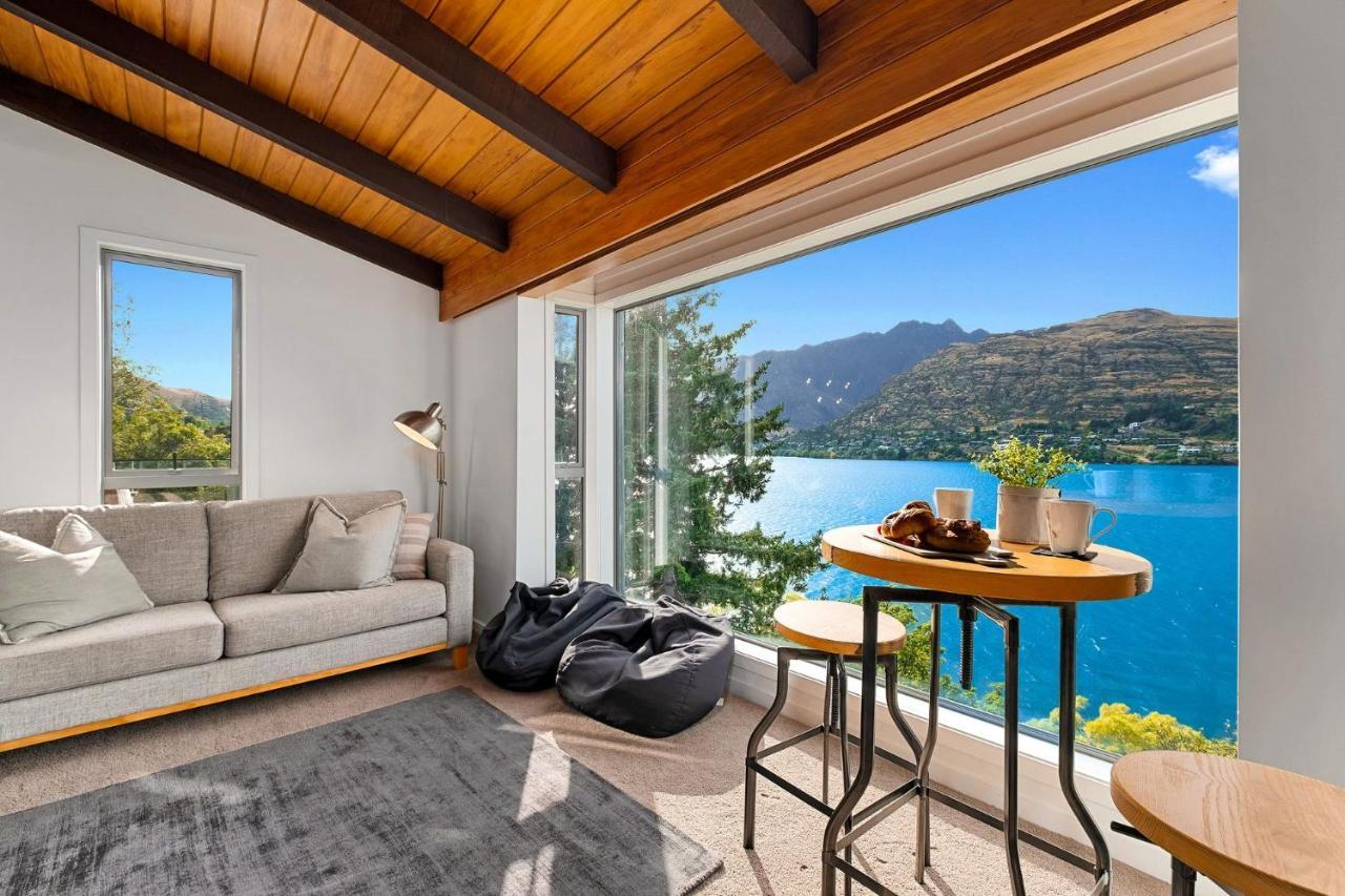Queenstown Lakefront Dream 4 Bed エクステリア 写真