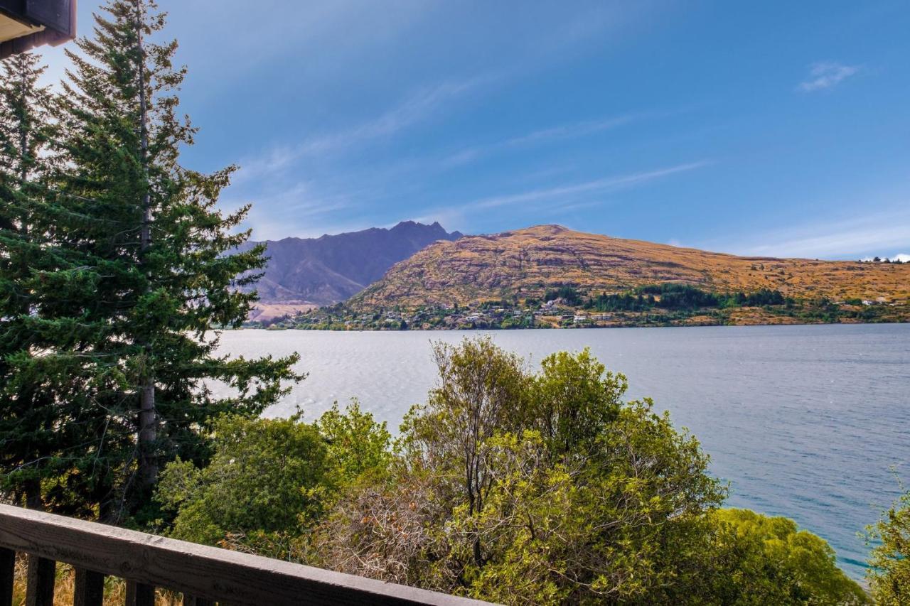 Queenstown Lakefront Dream 4 Bed エクステリア 写真
